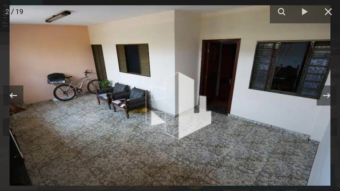 Foto 4 de Casa com 3 quartos à venda, 175m2 em Jardim Ferreira Dias, Jau - SP