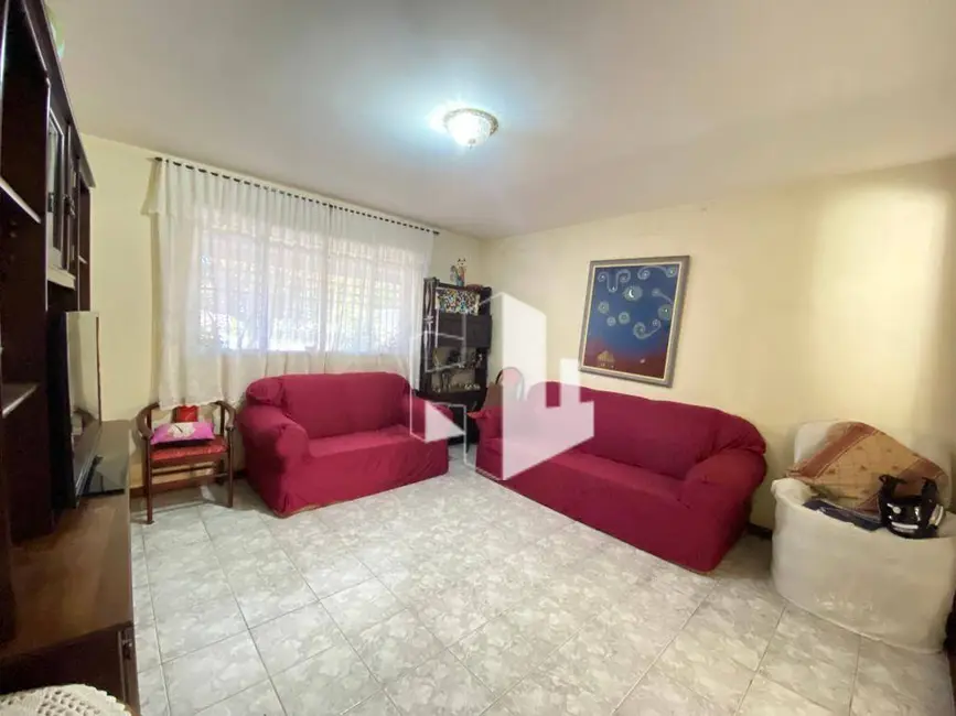 Foto 8 de Casa com 4 quartos à venda, 250m2 em Jardim Ferreira Dias, Jau - SP