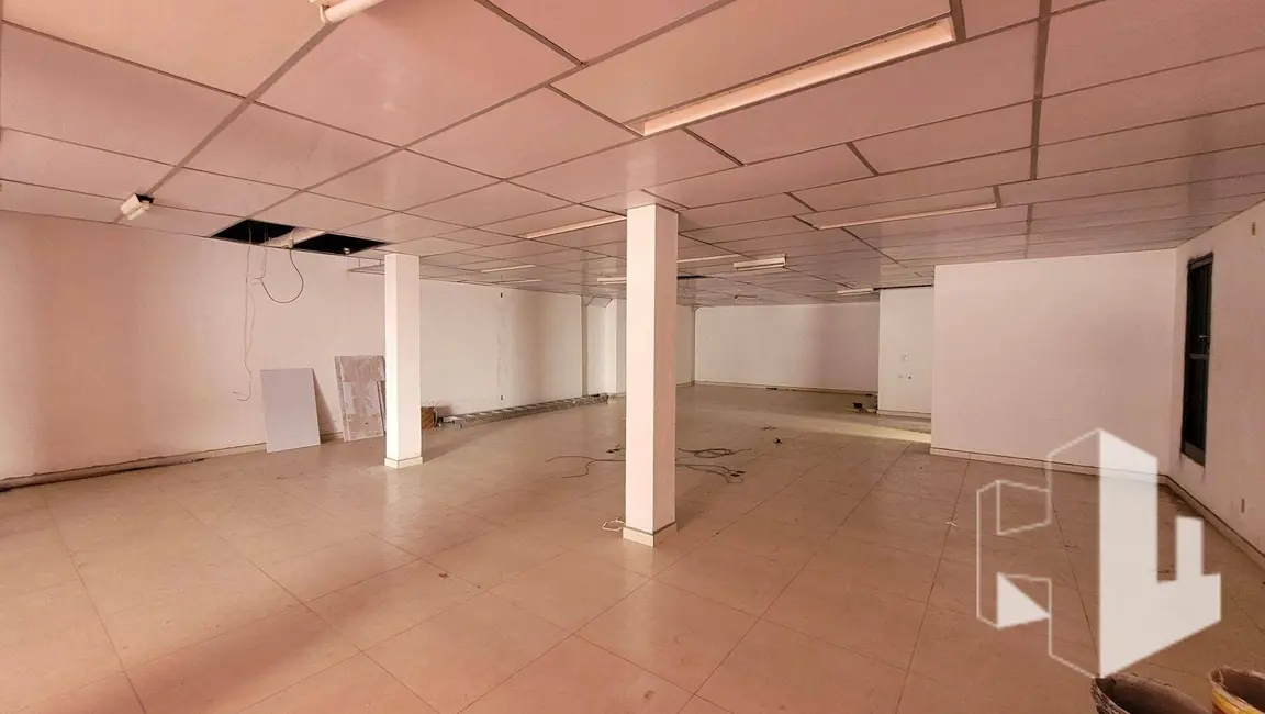 Foto 2 de Sala Comercial para alugar, 200m2 em Centro, Jau - SP