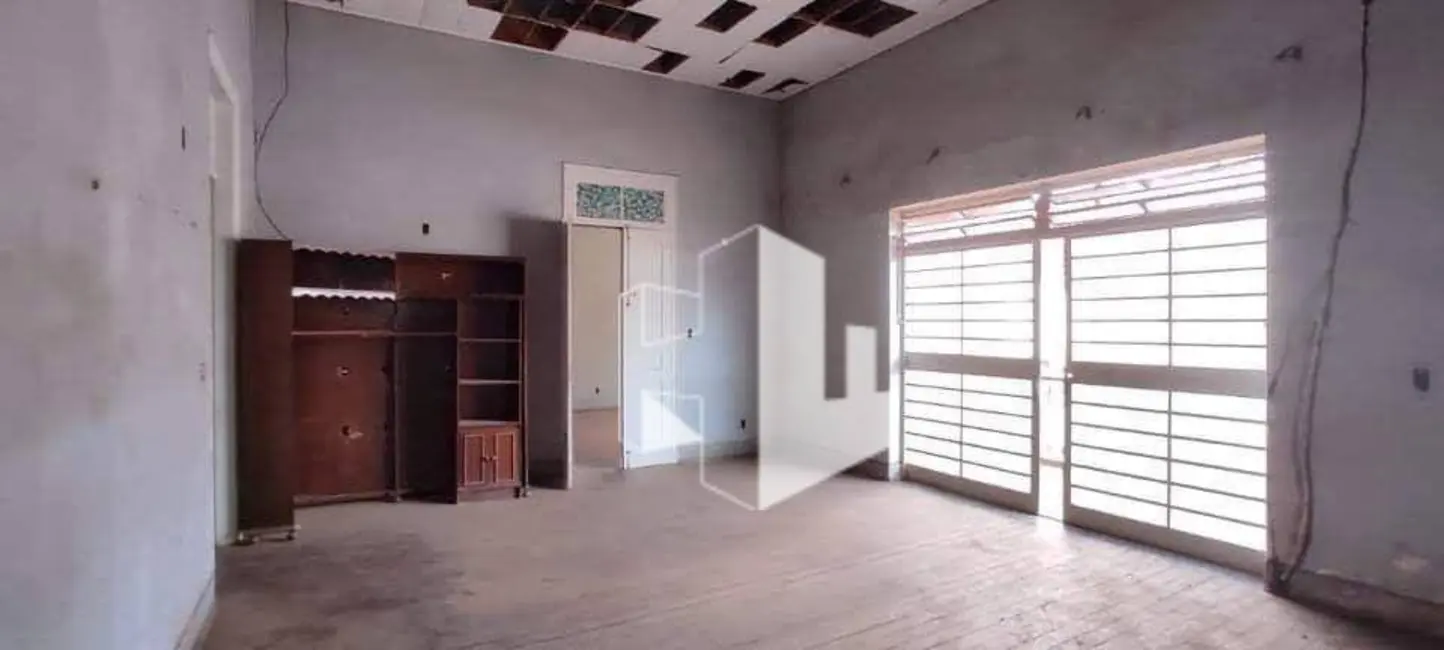 Foto 8 de Casa com 4 quartos à venda, 818m2 em Centro, Jau - SP