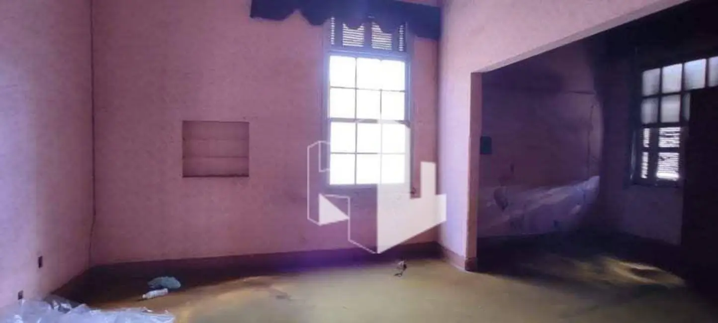 Foto 9 de Casa com 4 quartos à venda, 818m2 em Centro, Jau - SP