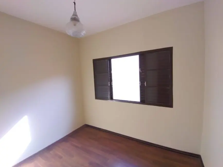Foto 5 de Casa com 3 quartos para alugar, 250m2 em Jardim das Paineiras, Jau - SP