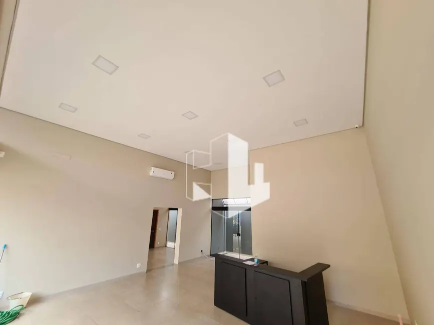 Foto 2 de Sala Comercial para alugar, 150m2 em Centro, Jau - SP