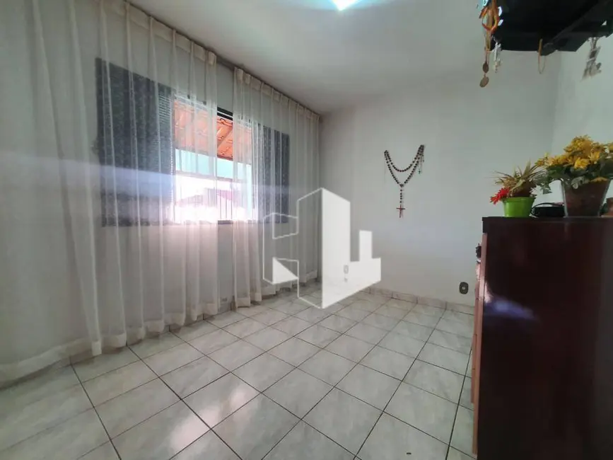 Foto 4 de Casa com 3 quartos à venda, 250m2 em Jardim Alvorada, Jau - SP