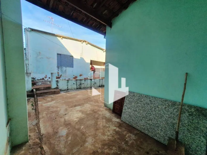 Foto 3 de Casa com 3 quartos à venda, 250m2 em Jardim Alvorada, Jau - SP