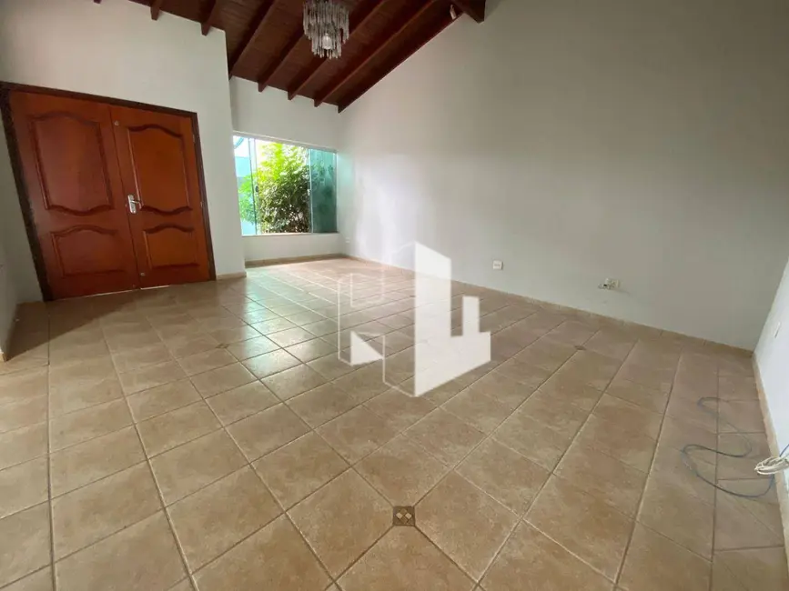 Foto 2 de Casa com 3 quartos à venda e para alugar, 450m2 em Jardim Chácara Auler, Jau - SP