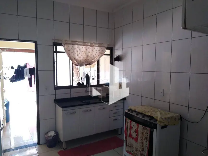 Foto 6 de Casa com 2 quartos à venda, 200m2 em Jardim Bela Vista, Jau - SP