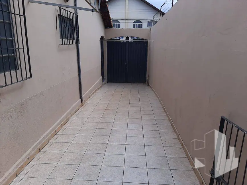 Foto 2 de Casa com 3 quartos à venda, 250m2 em Jardim Estádio, Jau - SP