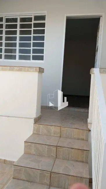 Casa com 3 quartos à venda, 250m2 em Jardim Antonina, Jau - SP - imagem 3 Foto 3 de Casa com 3 quartos à venda, 250m2 em Jardim Antonina, Jau - SP