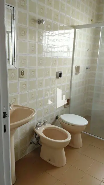 Casa com 3 quartos à venda, 250m2 em Jardim Antonina, Jau - SP - imagem 9 Foto 9 de Casa com 3 quartos à venda, 250m2 em Jardim Antonina, Jau - SP