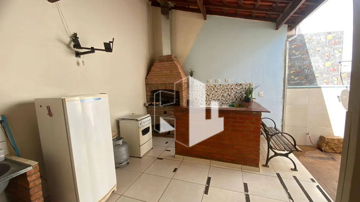 Foto 7 de Casa com 2 quartos à venda e para alugar, 250m2 em Jardim Orlando Chesini Ometto, Jau - SP