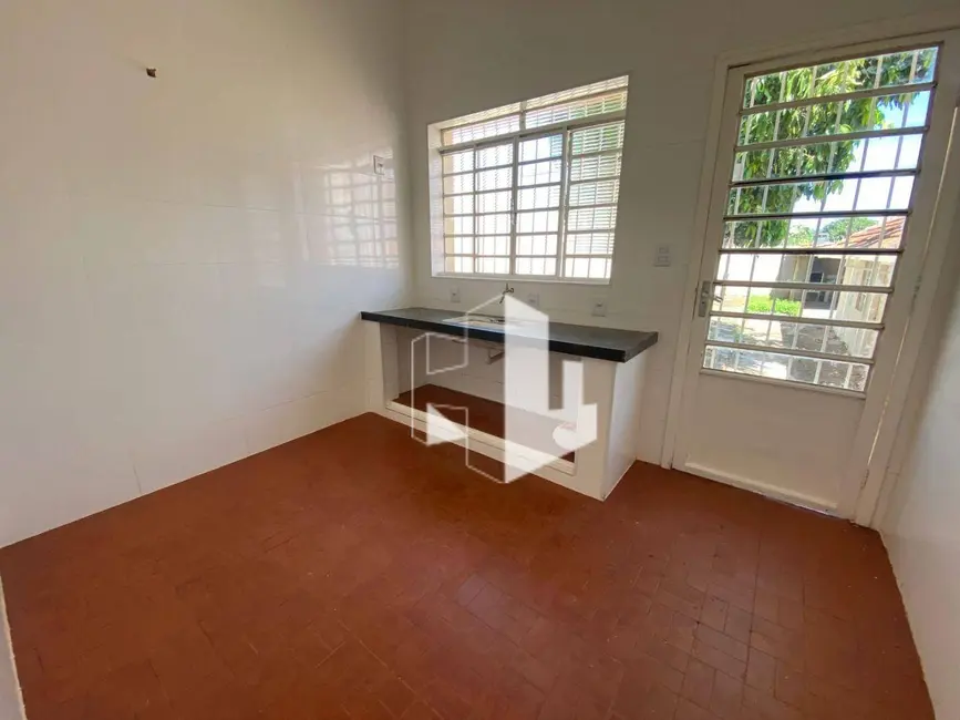 Foto 7 de Casa com 4 quartos para alugar em Centro, Jau - SP