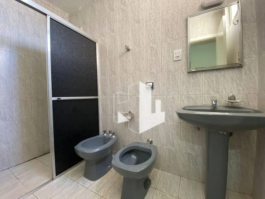 Foto 5 de Casa com 4 quartos para alugar em Centro, Jau - SP