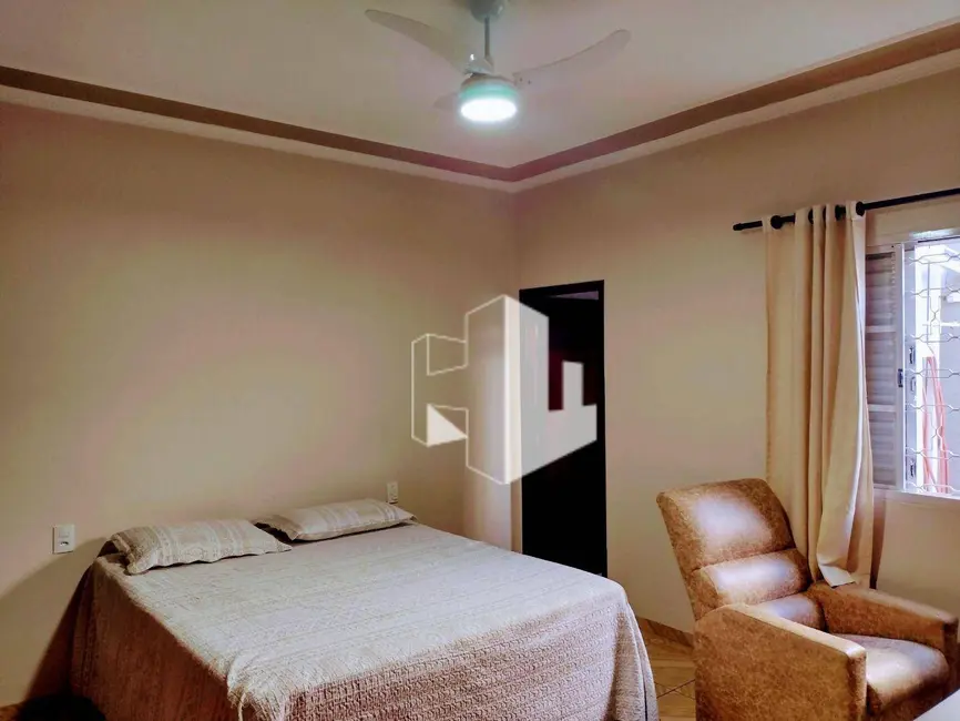 Foto 9 de Casa com 2 quartos à venda, 253m2 em Jardim Campos Prado, Jau - SP