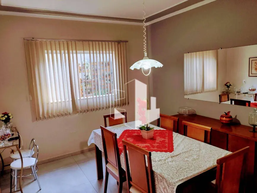 Foto 3 de Casa com 2 quartos à venda, 253m2 em Jardim Campos Prado, Jau - SP