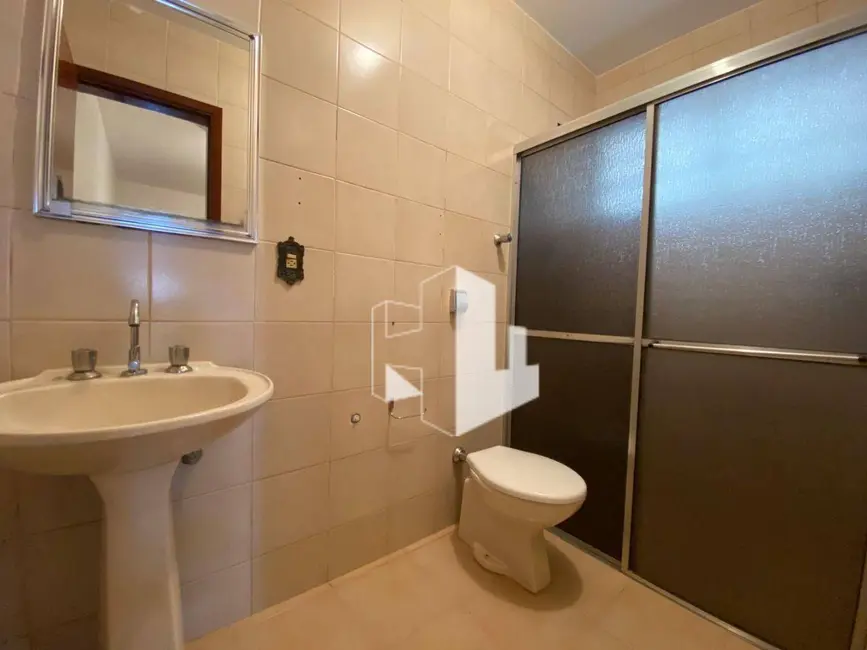 Foto 9 de Casa com 3 quartos para alugar, 150m2 em Jardim das Paineiras, Jau - SP