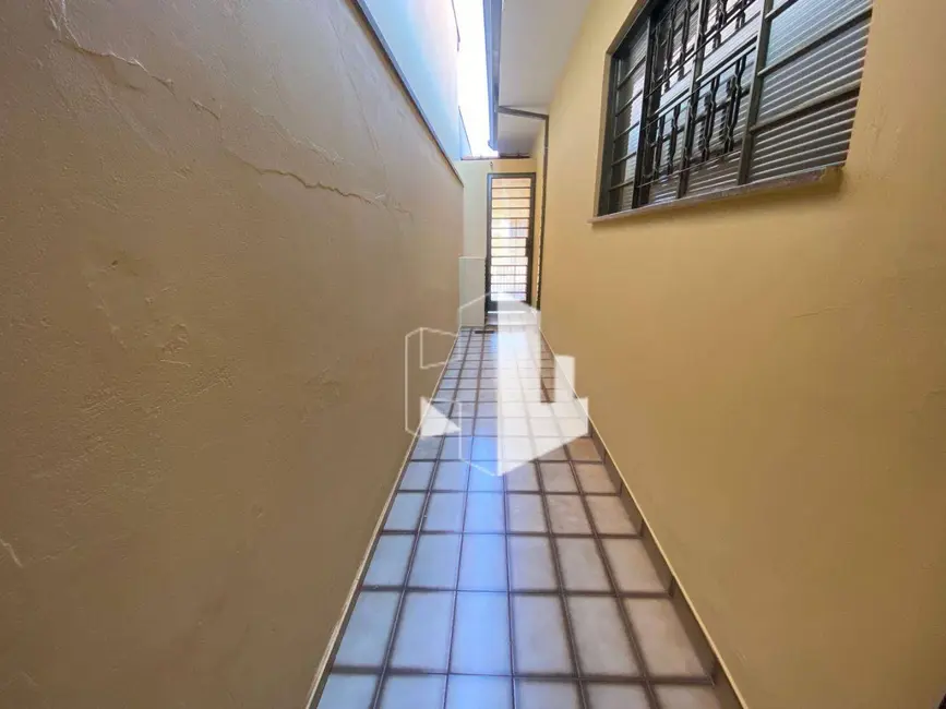 Foto 7 de Casa com 3 quartos para alugar, 150m2 em Jardim das Paineiras, Jau - SP