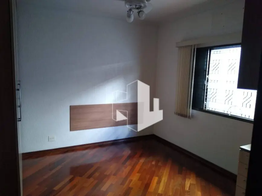 Foto 8 de Casa com 3 quartos para alugar, 300m2 em Chácara Nunes, Jau - SP