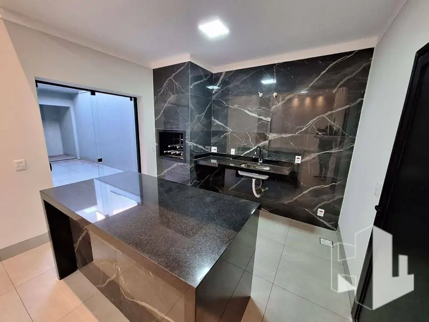 Foto 3 de Casa de Condomínio com 3 quartos à venda e para alugar, 180m2 em Jardim Europa, Jau - SP