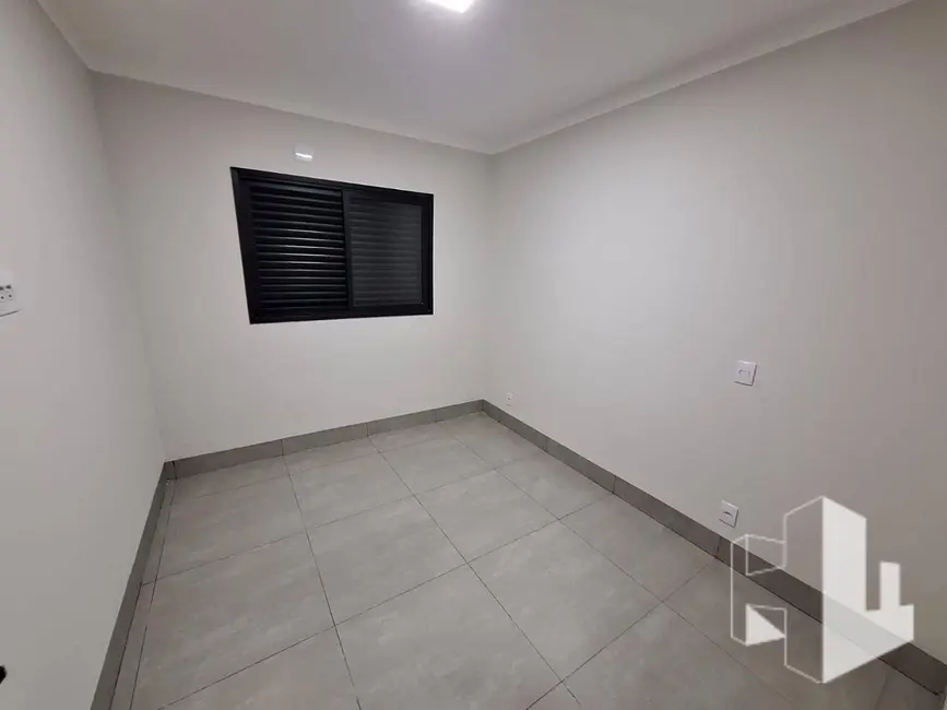Foto 6 de Casa de Condomínio com 3 quartos à venda e para alugar, 180m2 em Jardim Europa, Jau - SP