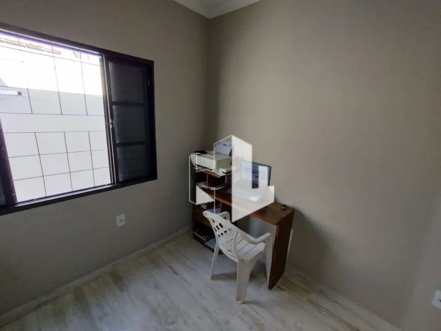 Foto 6 de Casa com 2 quartos à venda, 250m2 em Vila Maria Cristina, Jau - SP