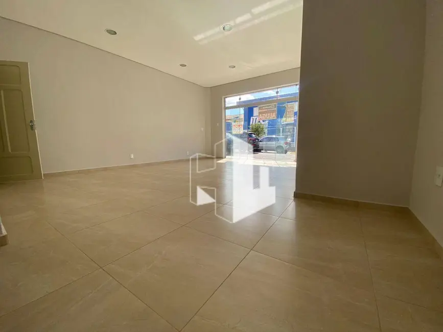 Foto 1 de Sala Comercial para alugar, 46m2 em Centro, Jau - SP