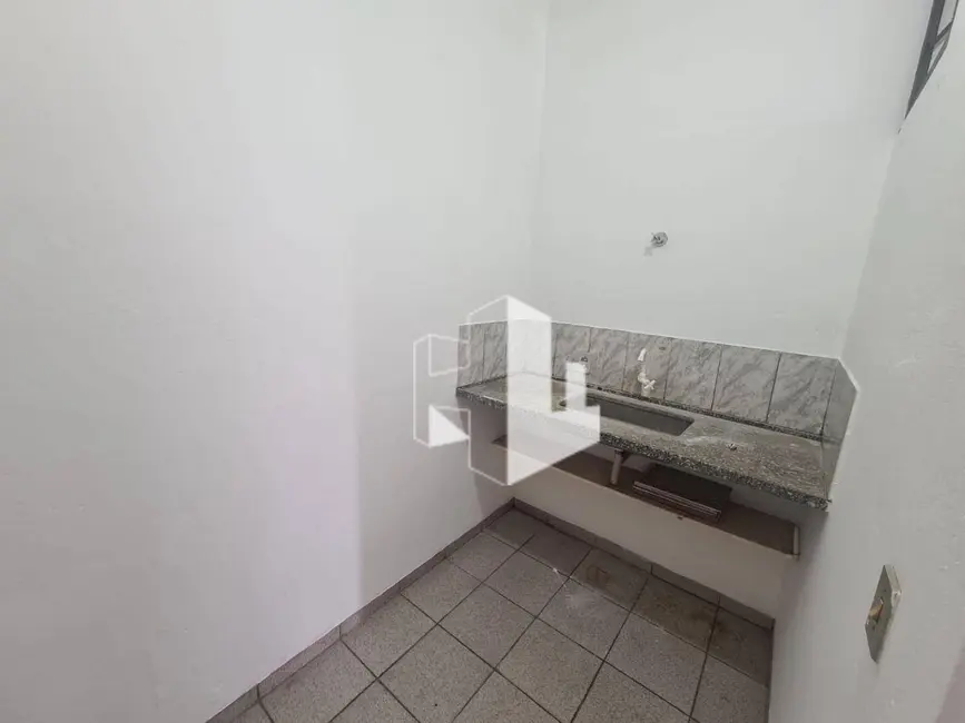 Foto 3 de Sala Comercial para alugar, 30m2 em Centro, Jau - SP