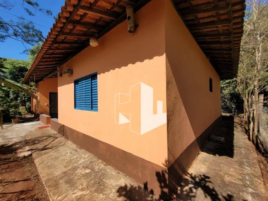 Chácara com 2 quartos para alugar, 1200m2 em Parque Frei Galvão, Jau - SP - imagem 7 Foto 7 de Chácara com 2 quartos para alugar, 1200m2 em Parque Frei Galvão, Jau - SP