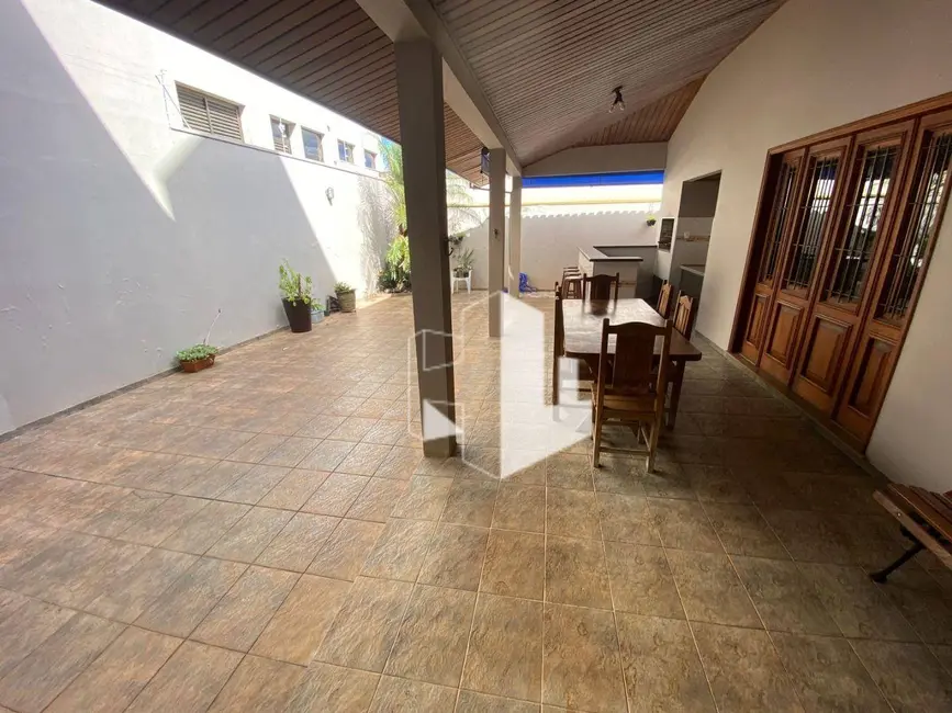 Casa com 4 quartos à venda, 475m2 em Chácara Bela Vista, Jau - SP - imagem 7 Foto 7 de Casa com 4 quartos à venda, 475m2 em Chácara Bela Vista, Jau - SP