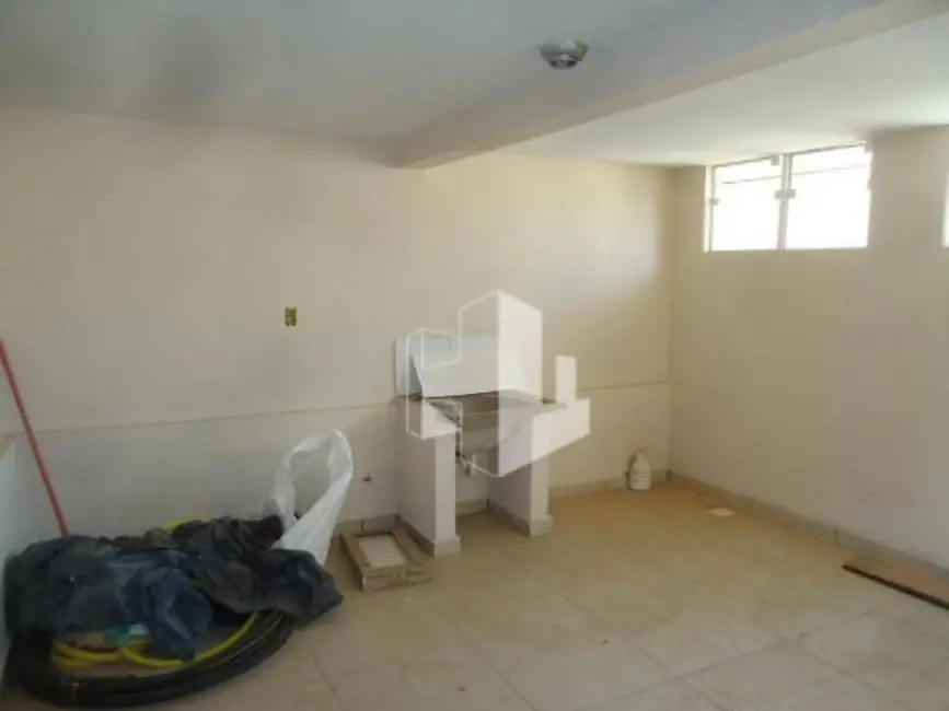 Sala Comercial para alugar, 50m2 em Centro, Jau - SP - imagem 3 Foto 3 de Sala Comercial para alugar, 50m2 em Centro, Jau - SP