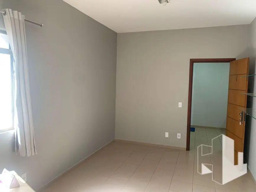 Foto 8 de Sala Comercial para alugar, 20m2 em Chácara Braz Miraglia, Jau - SP