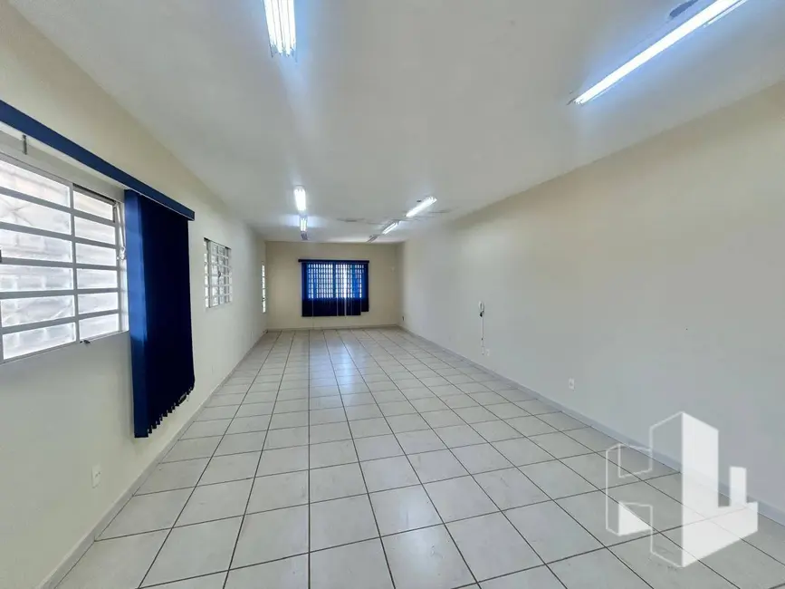 Foto 2 de Sala Comercial para alugar, 70m2 em Centro, Jau - SP