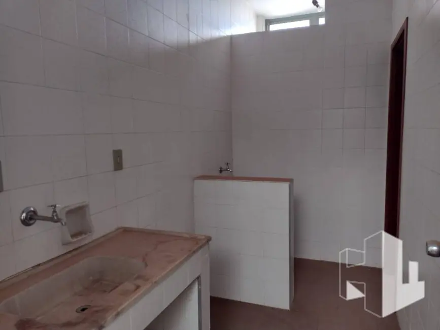 Sala Comercial para alugar, 70m2 em Chácara Braz Miraglia, Jau - SP - imagem 4 Foto 4 de Sala Comercial para alugar, 70m2 em Chácara Braz Miraglia, Jau - SP