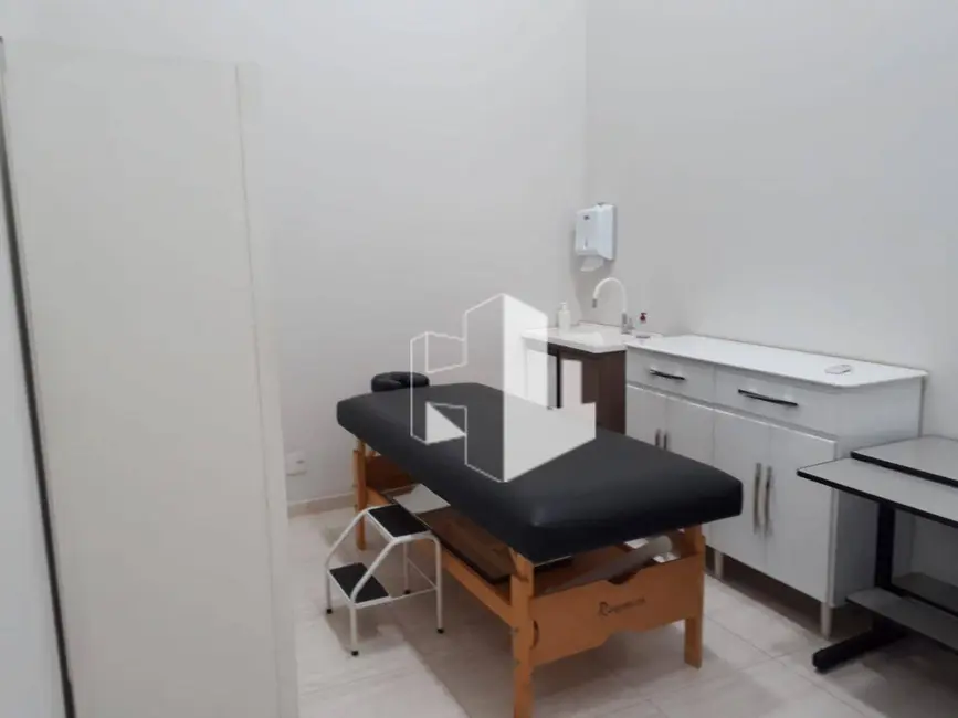 Foto 4 de Sala Comercial para alugar, 1200m2 em Vila Assis, Jau - SP