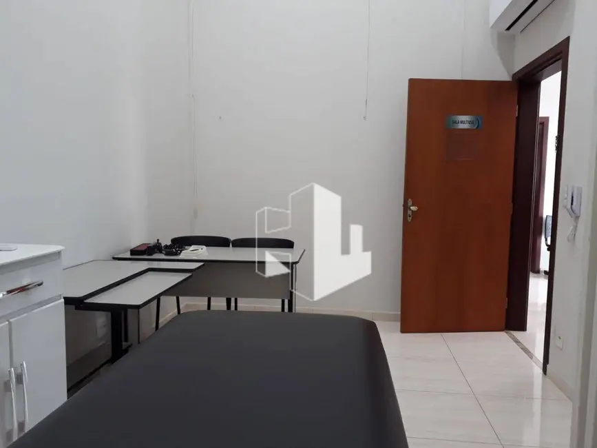Foto 3 de Sala Comercial para alugar, 1200m2 em Vila Assis, Jau - SP
