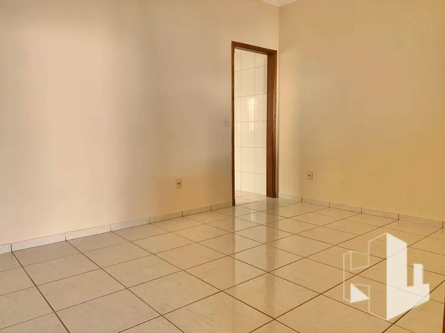 Foto 4 de Casa com 2 quartos à venda, 150m2 em Jardim Dona Emília, Jau - SP