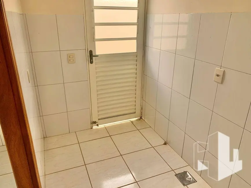 Foto 8 de Casa com 2 quartos à venda, 150m2 em Jardim Dona Emília, Jau - SP