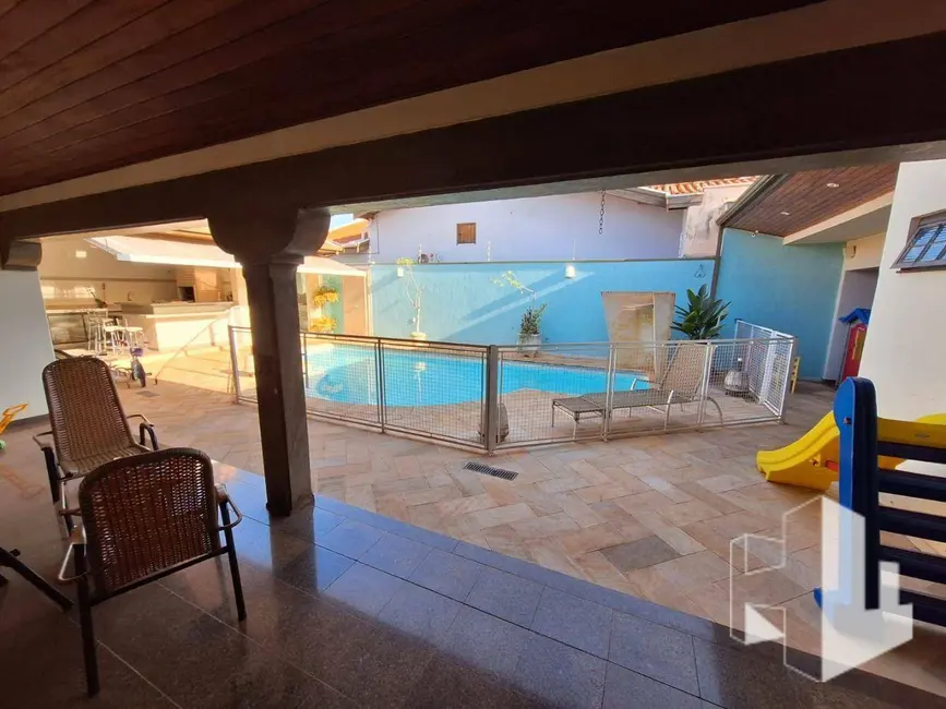 Foto 3 de Casa com 4 quartos à venda, 500m2 em Jardim Alvorada, Jau - SP
