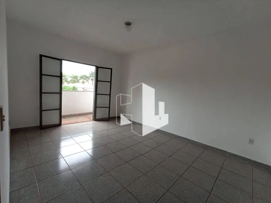 Foto 2 de Apartamento com 2 quartos para alugar, 90m2 em Centro, Jau - SP
