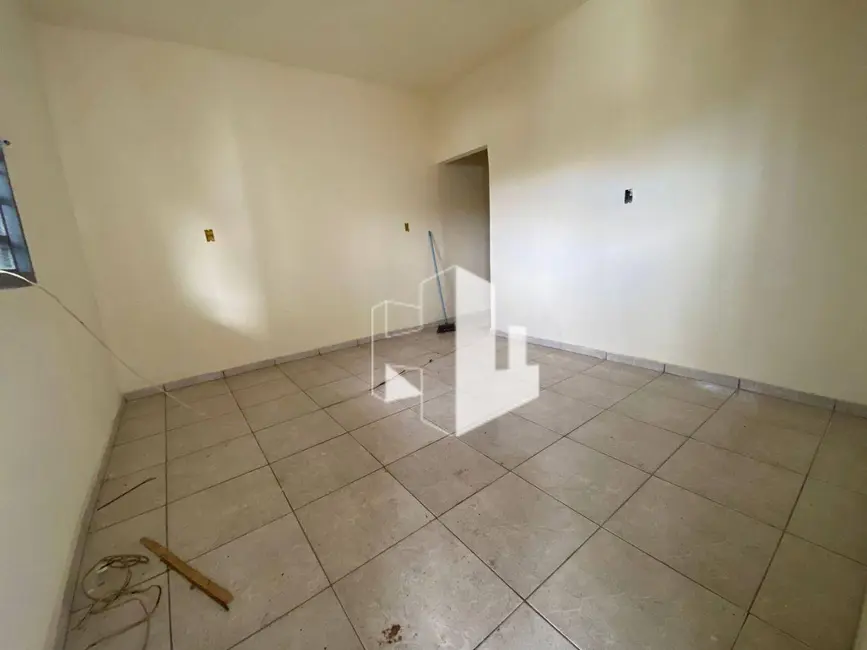 Foto 2 de Casa com 2 quartos para alugar, 175m2 em Jardim Padre Augusto Sani, Jau - SP