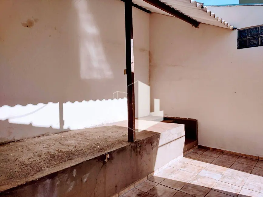 Foto 9 de Casa com 2 quartos à venda, 125m2 em Jardim Itamarati, Jau - SP