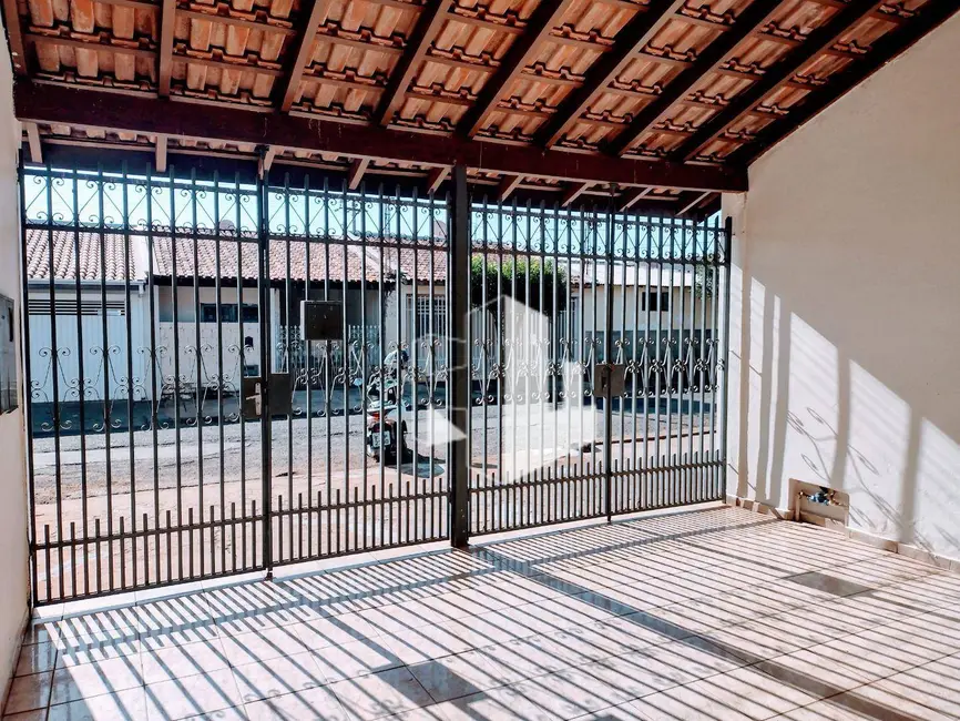 Foto 1 de Casa com 2 quartos à venda, 125m2 em Jardim Itamarati, Jau - SP