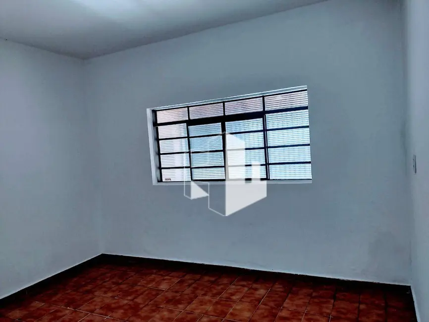 Foto 4 de Casa com 2 quartos à venda, 125m2 em Jardim Itamarati, Jau - SP