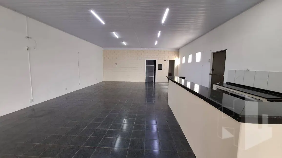 Foto 2 de Armazém / Galpão para alugar, 200m2 em Centro, Jau - SP