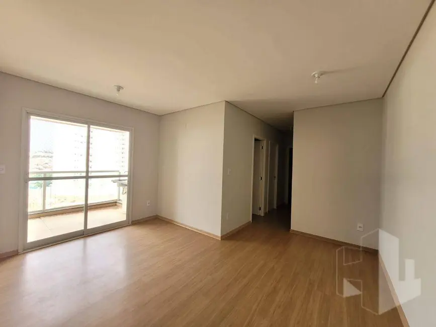 Foto 2 de Apartamento com 3 quartos para alugar, 127m2 em Vila Assis, Jau - SP