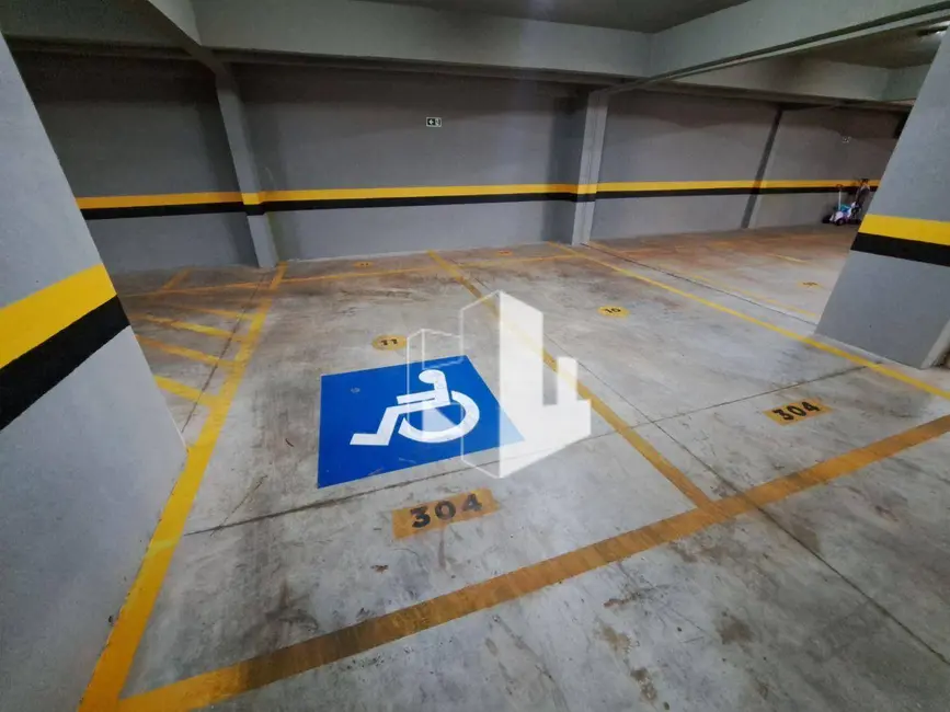 Foto 8 de Apartamento com 3 quartos para alugar, 127m2 em Vila Assis, Jau - SP