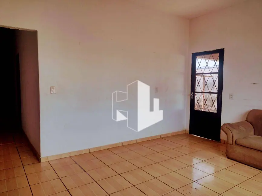 Foto 4 de Casa com 2 quartos à venda, 250m2 em Jardim Parati, Jau - SP