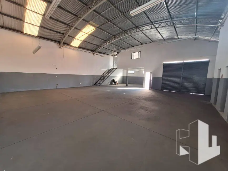 Foto 5 de Armazém / Galpão à venda, 298m2 em Jardim Itamarati, Jau - SP