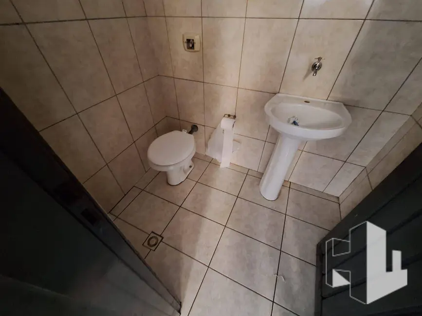 Foto 8 de Armazém / Galpão à venda, 298m2 em Jardim Itamarati, Jau - SP