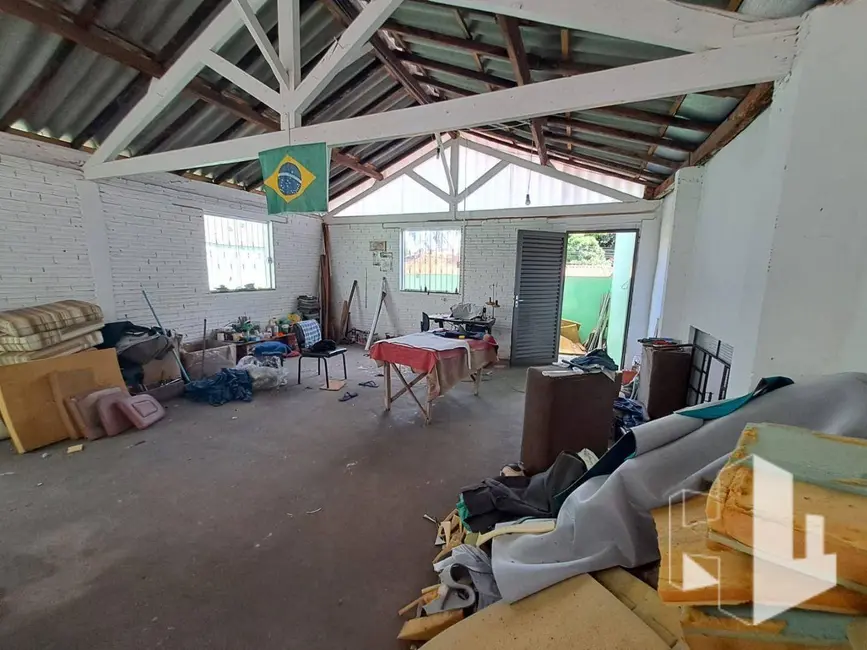 Foto 9 de Casa com 1 quarto à venda, 200m2 em Vila Ivan, Jau - SP